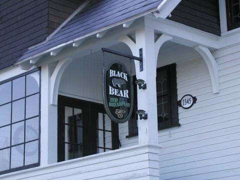 Black Bear Bed and Breakfast